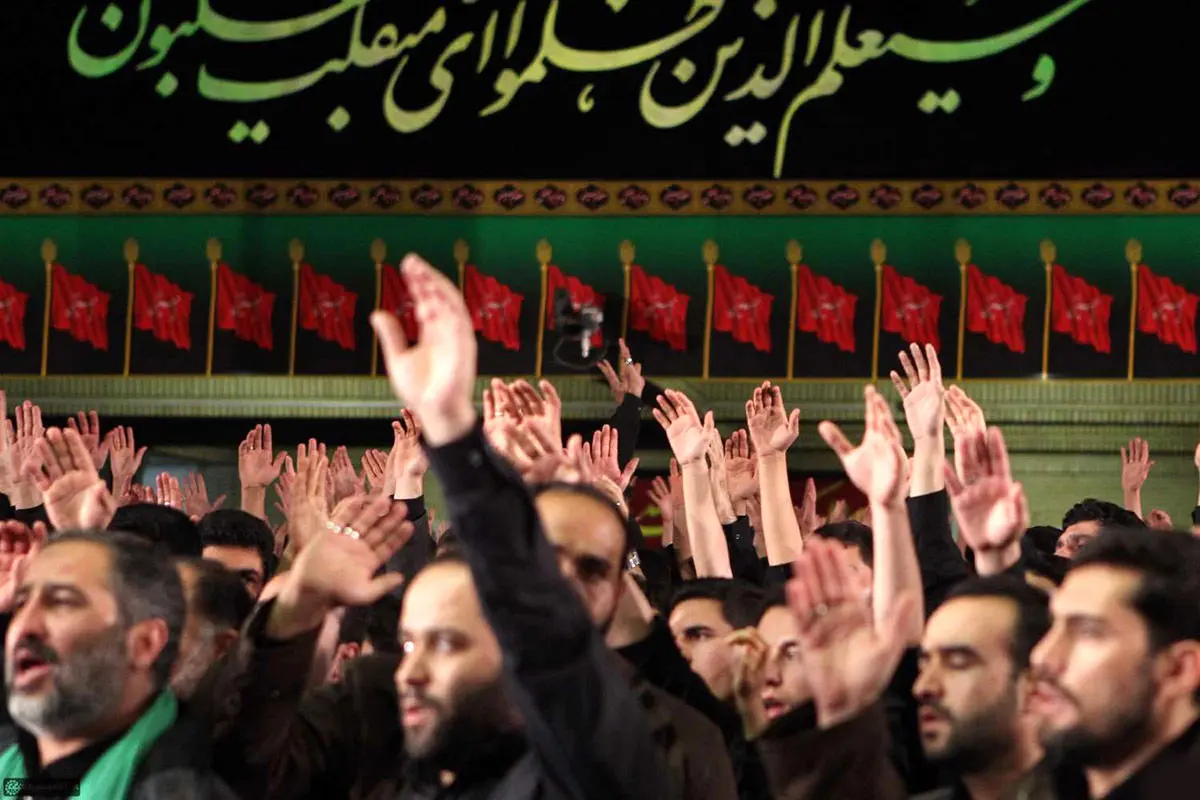 انتقاد جمهوری اسلامی از برخی مداحان و منبری‌ها