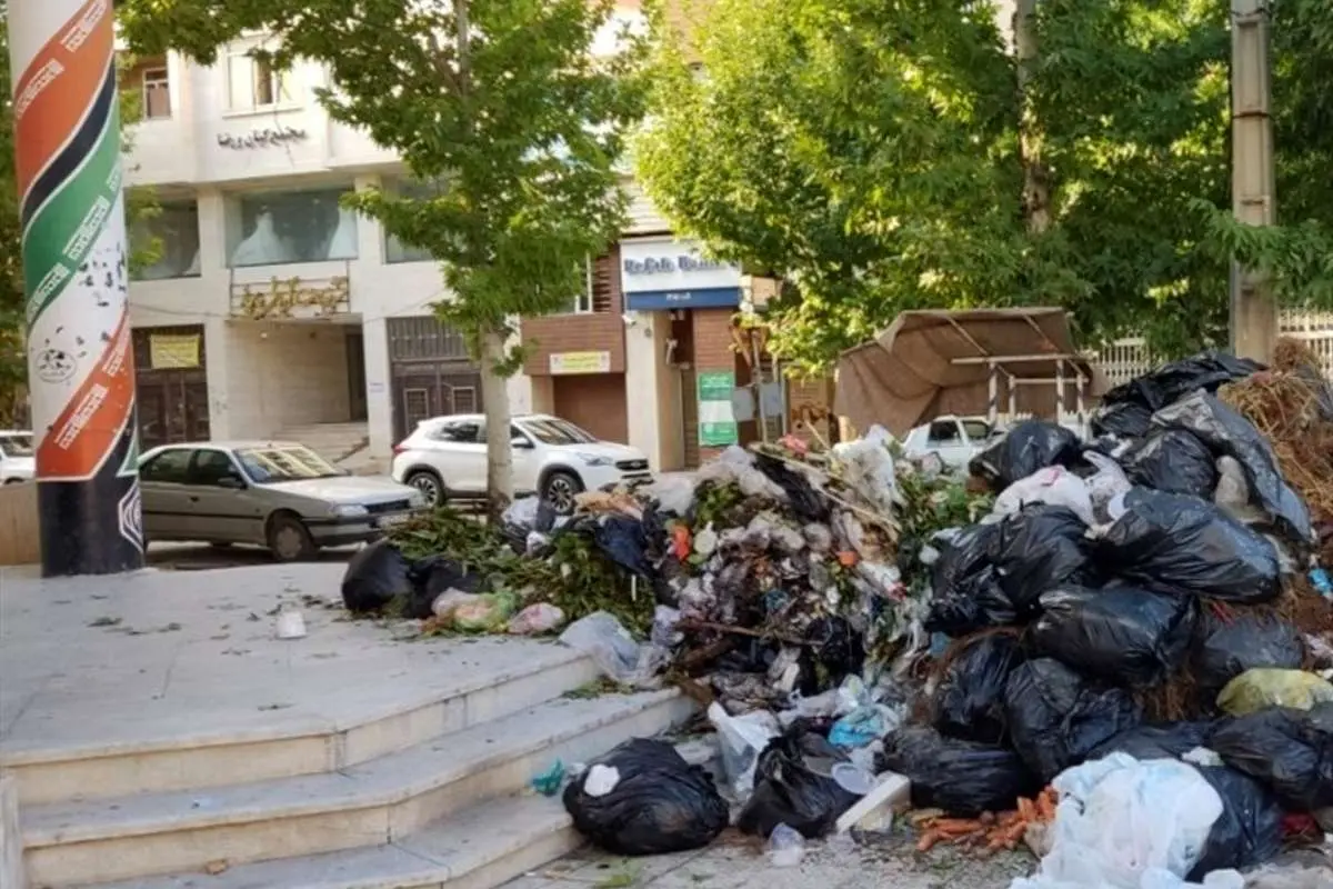 حرکت اعتراضی متفاوت پاکبانان یاسوجی