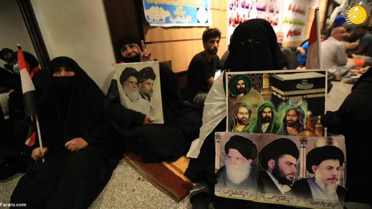 (تصاویر) تحصن حامیان صدر در پارلمان عراق همچنان ادامه دارد