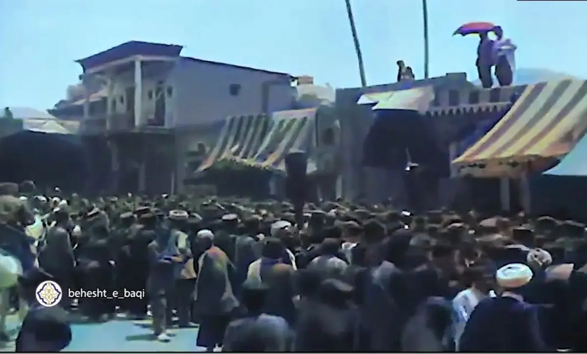فیلمی از مراسم ظهر عاشورا در بین سال‌های ۱۳۱۰ تا ۱۳۱۴