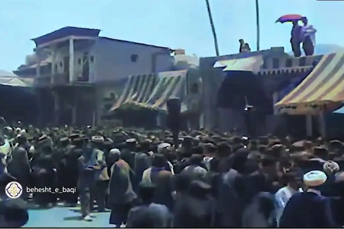 فیلمی از مراسم ظهر عاشورا در بین سالهای ۱۳۱۰ تا ۱۳۱۴