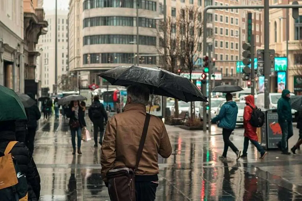 هشدار؛ آب باران دیگر برای نوشیدن مناسب نیست