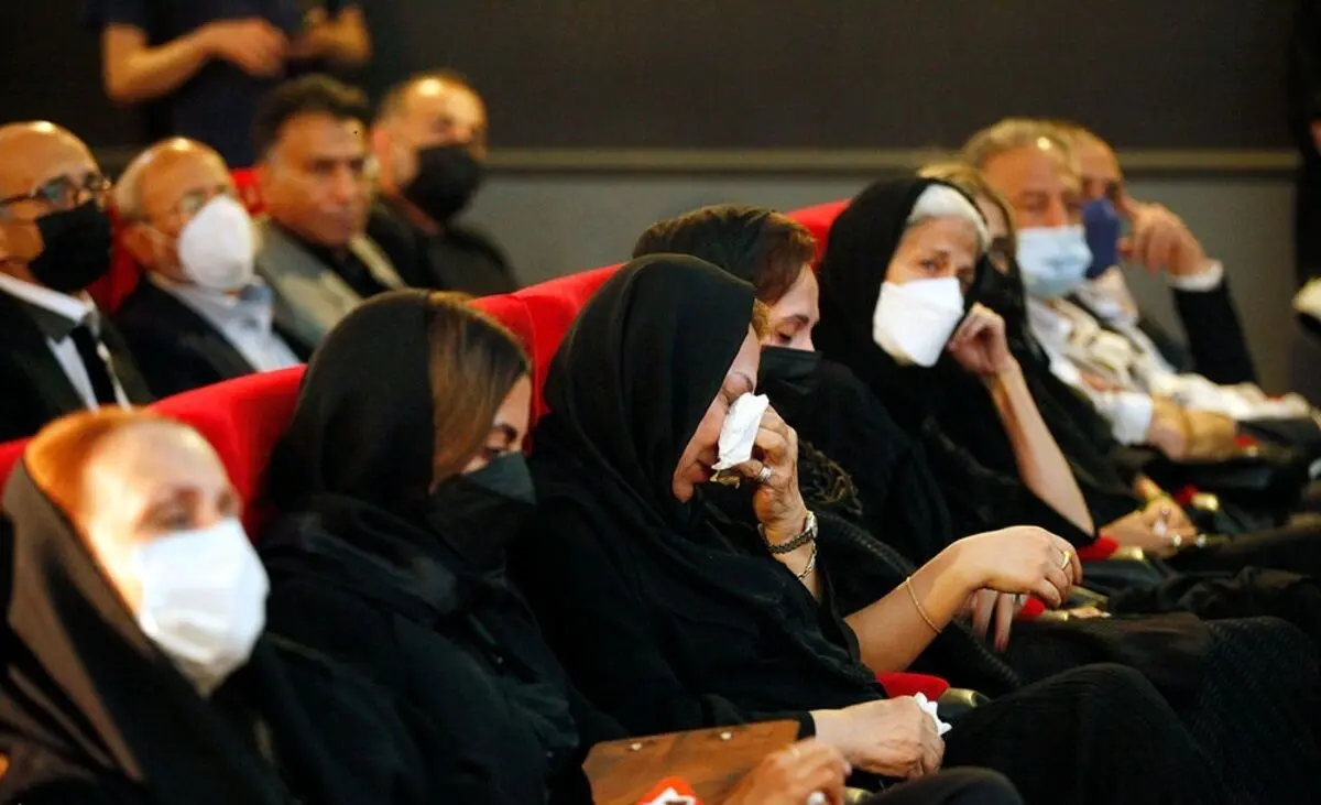 (تصاویر) مراسم یادبود ارشا اقدسی در موزه سینما