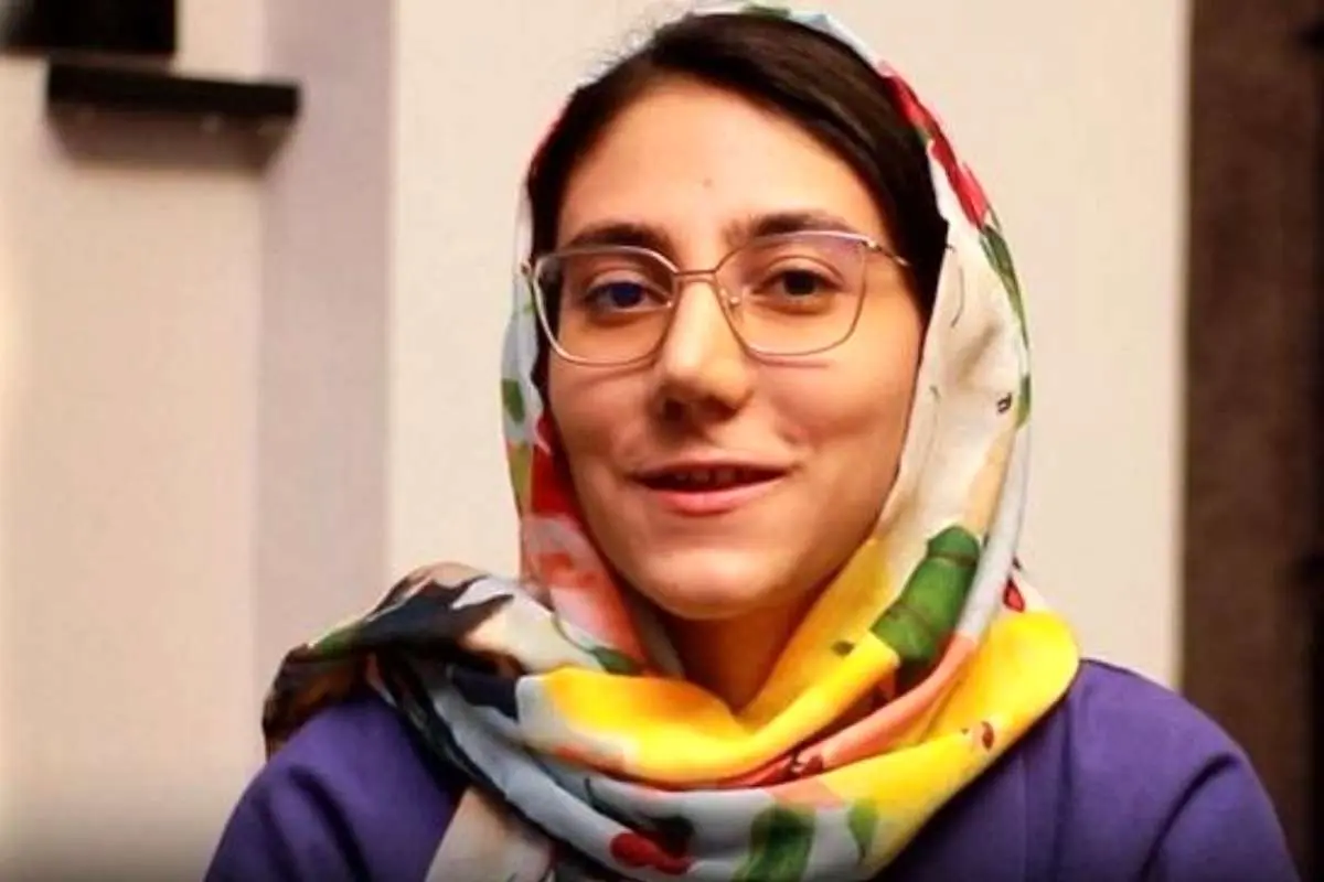 فرناز؛ دختری از استان محروم که رتبه اول کنکور تجربی شد