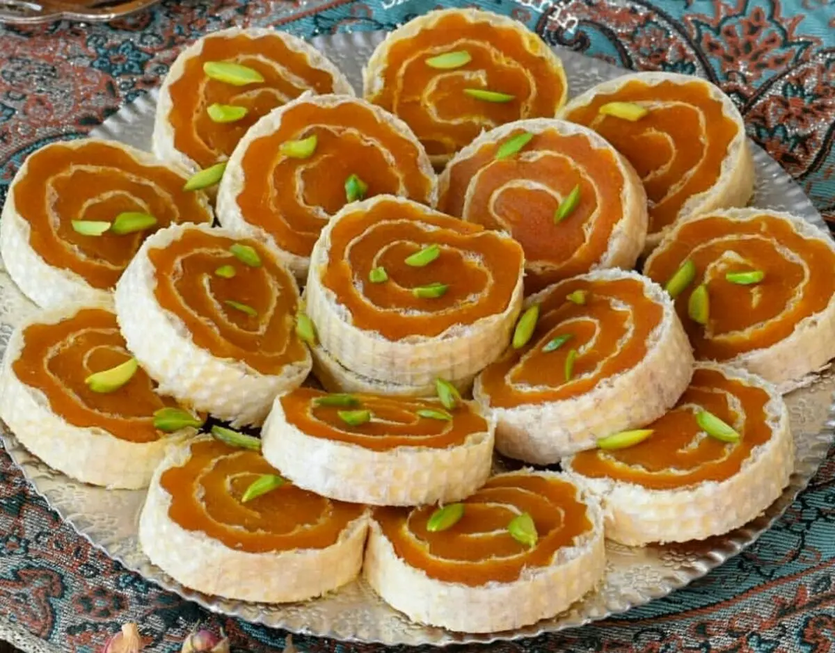 طرز تهیه حلوا رولی؛ ویژه محرم