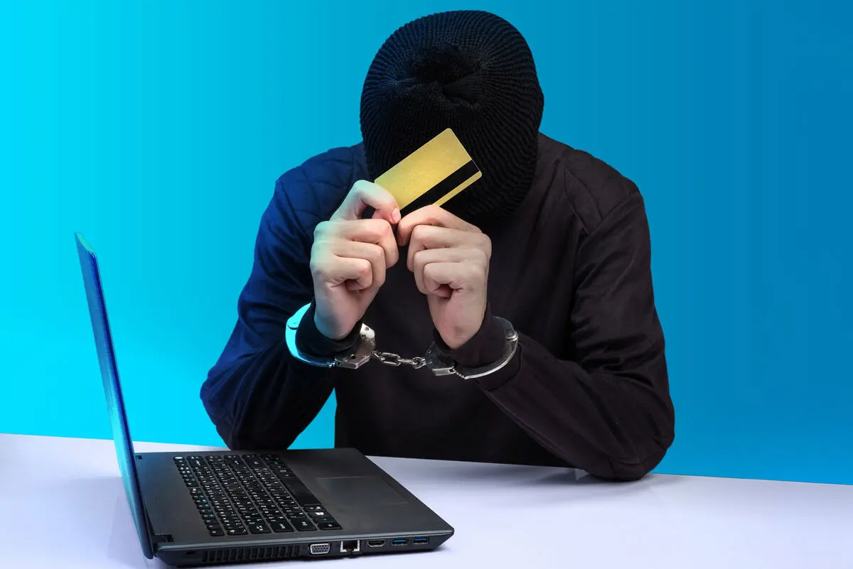 ترفندهای کلاهبرداران پیامکی
