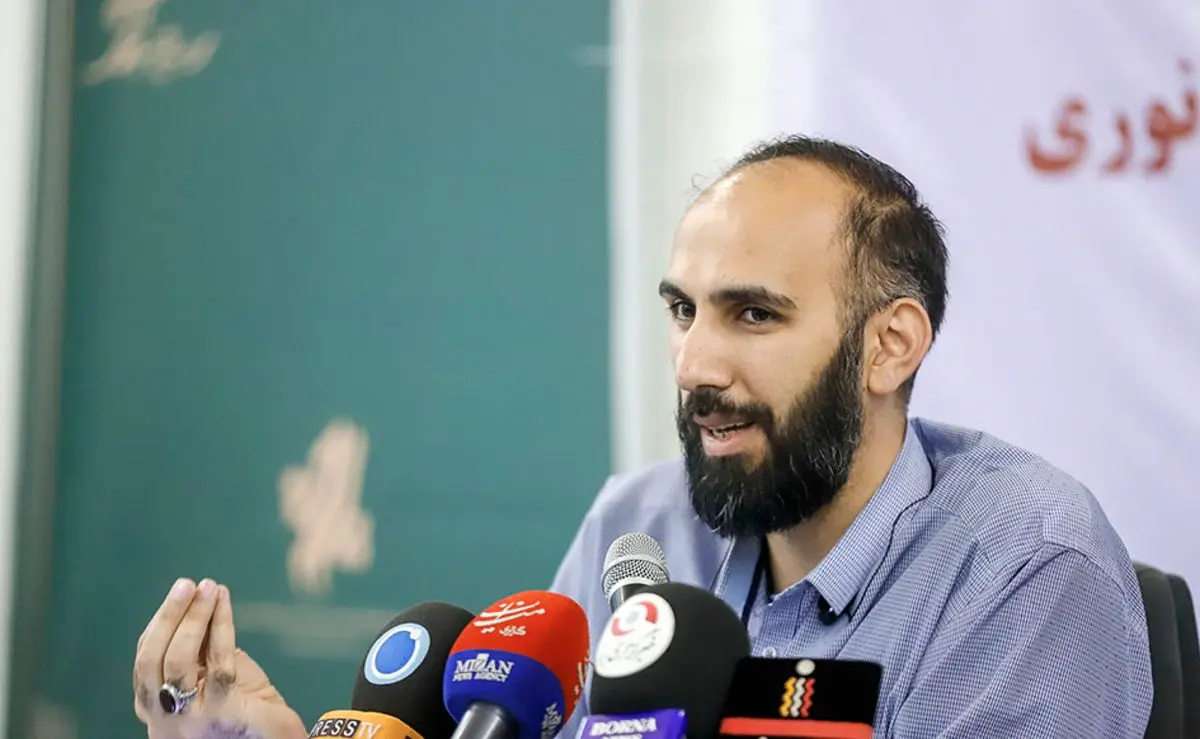 پسر حمید نوری: هزار روز است که پدرم در انفرادی به سر می‌برد