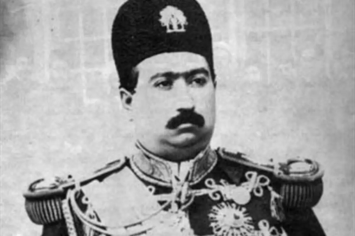 عکسی کمتر دیده شده از محمدعلی‌شاه قاجار و همسرش ملکه جهان