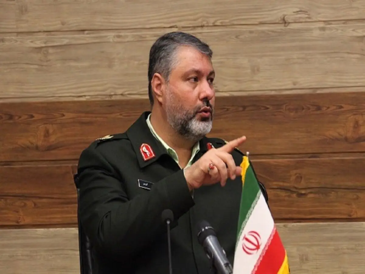 ابرقاچاقچی مسلح مواد مخدر در  ایرانشهر دستگیر شد