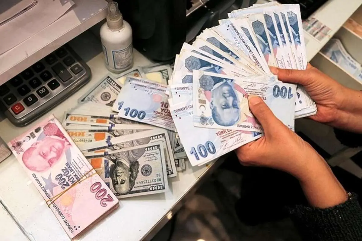 قیمت لیر امروز شنبه ۲۹ مرداد ۱۴۰۱