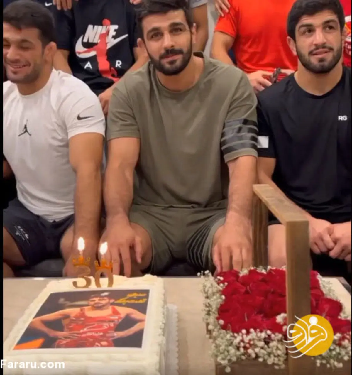 (ویدئو) جشن تولد قهرمان کشتی در اردوی تیم ملی