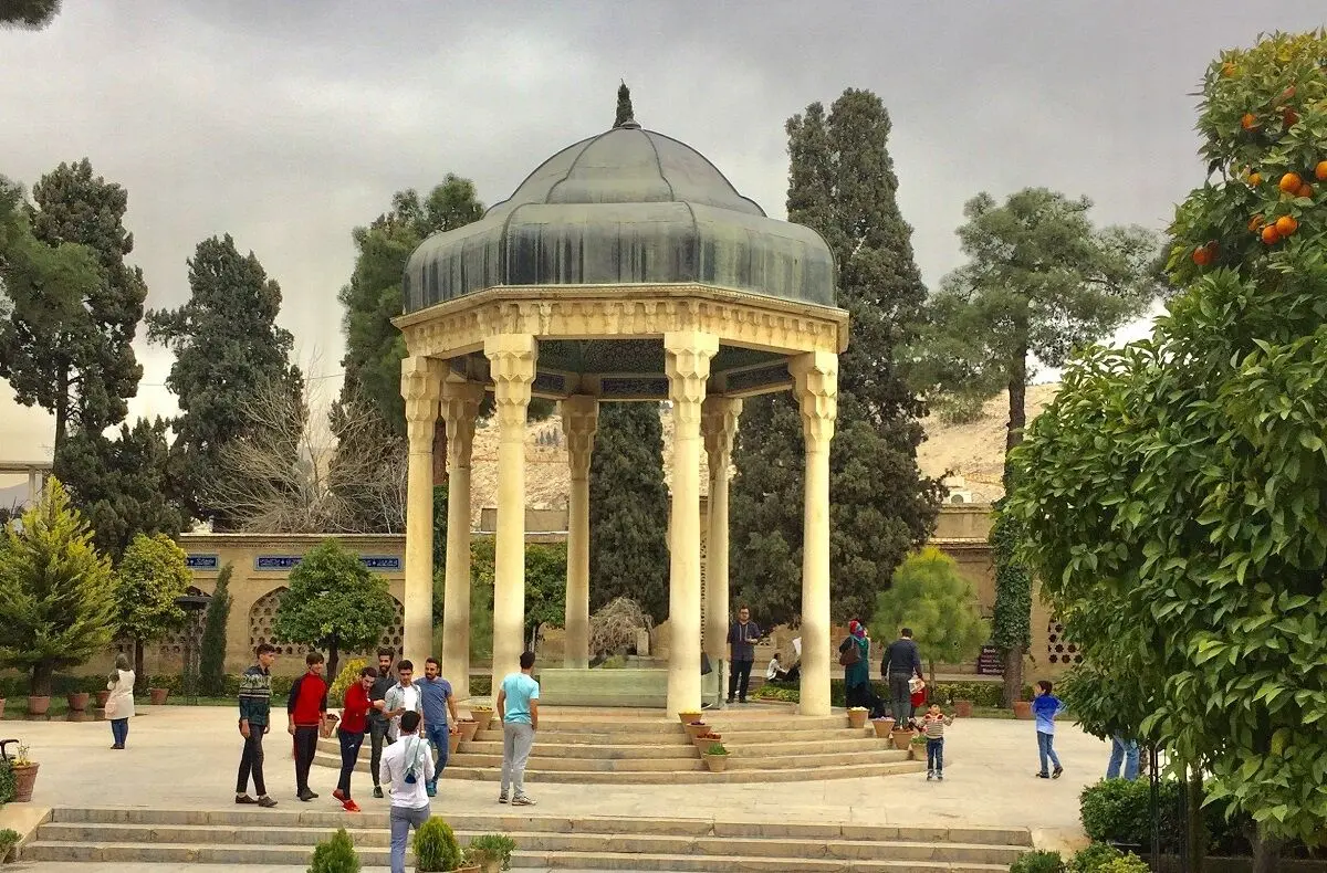 تفال به حافظ ۳ شهریور ماه ۱۴۰۱