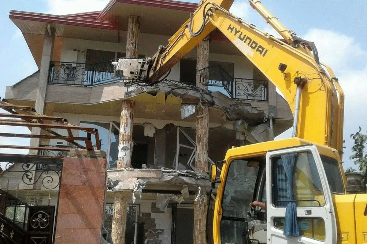 آغاز آواربرداری ابرویلای لاکچری جاده چالوس