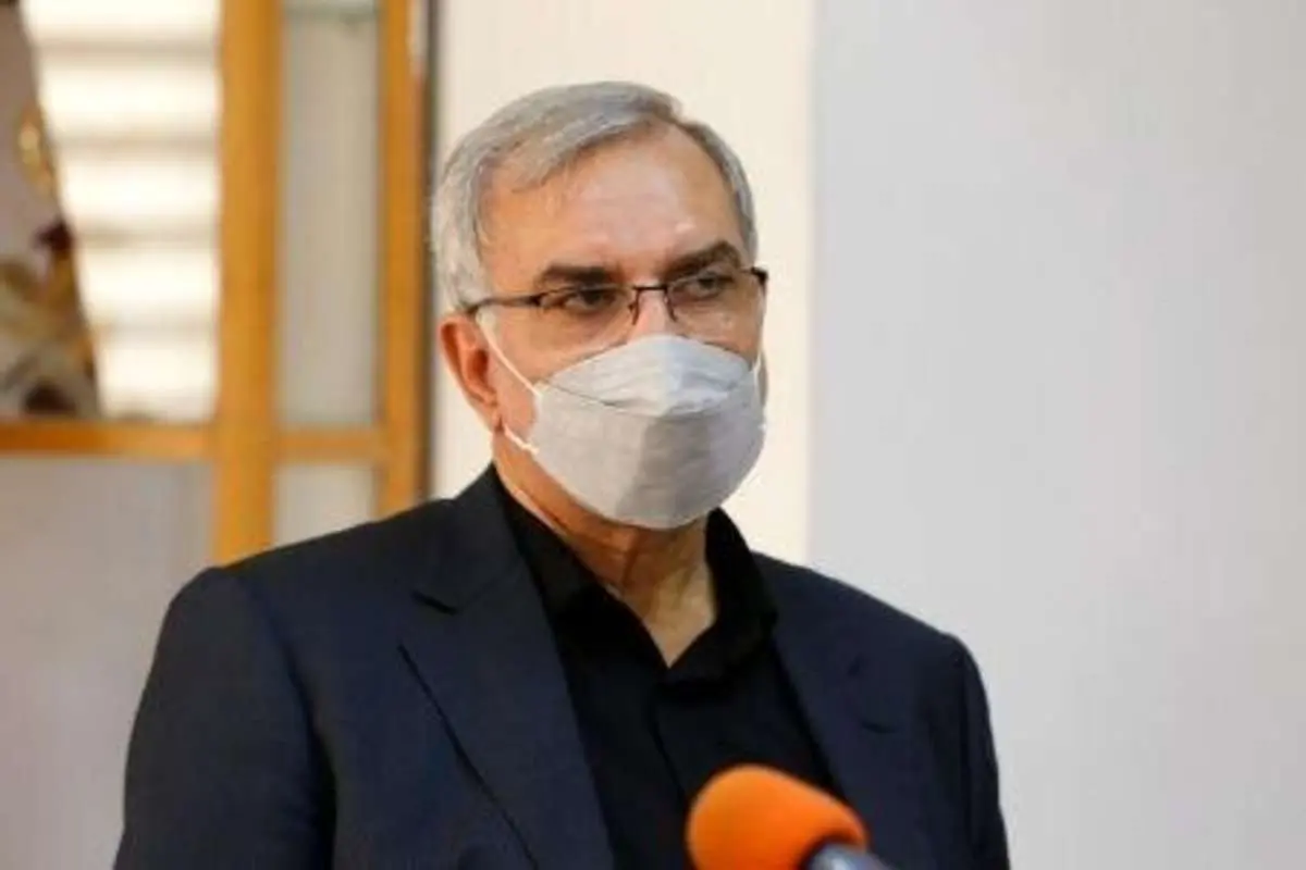 نگرانی وزیر بهداشت از شیوع کرونا در پاییز