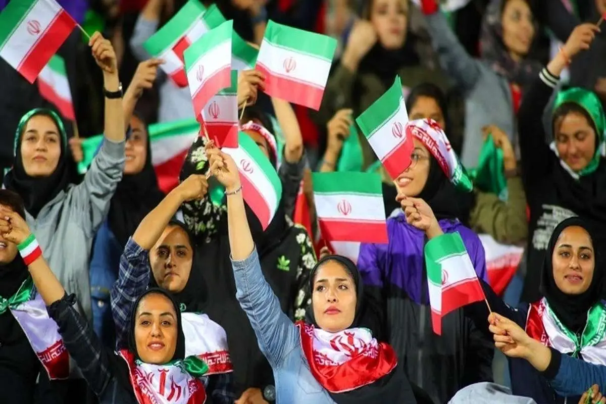 (تصویر) بلیت ٢ میلیونی بازی استقلال - مس برای زنان!
