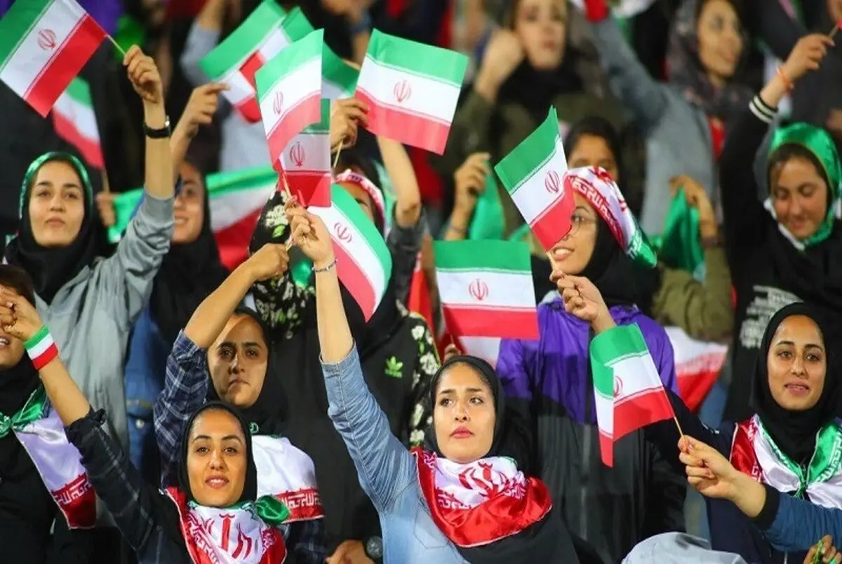(تصویر) بلیت ٢ میلیونی بازی استقلال - مس برای زنان!