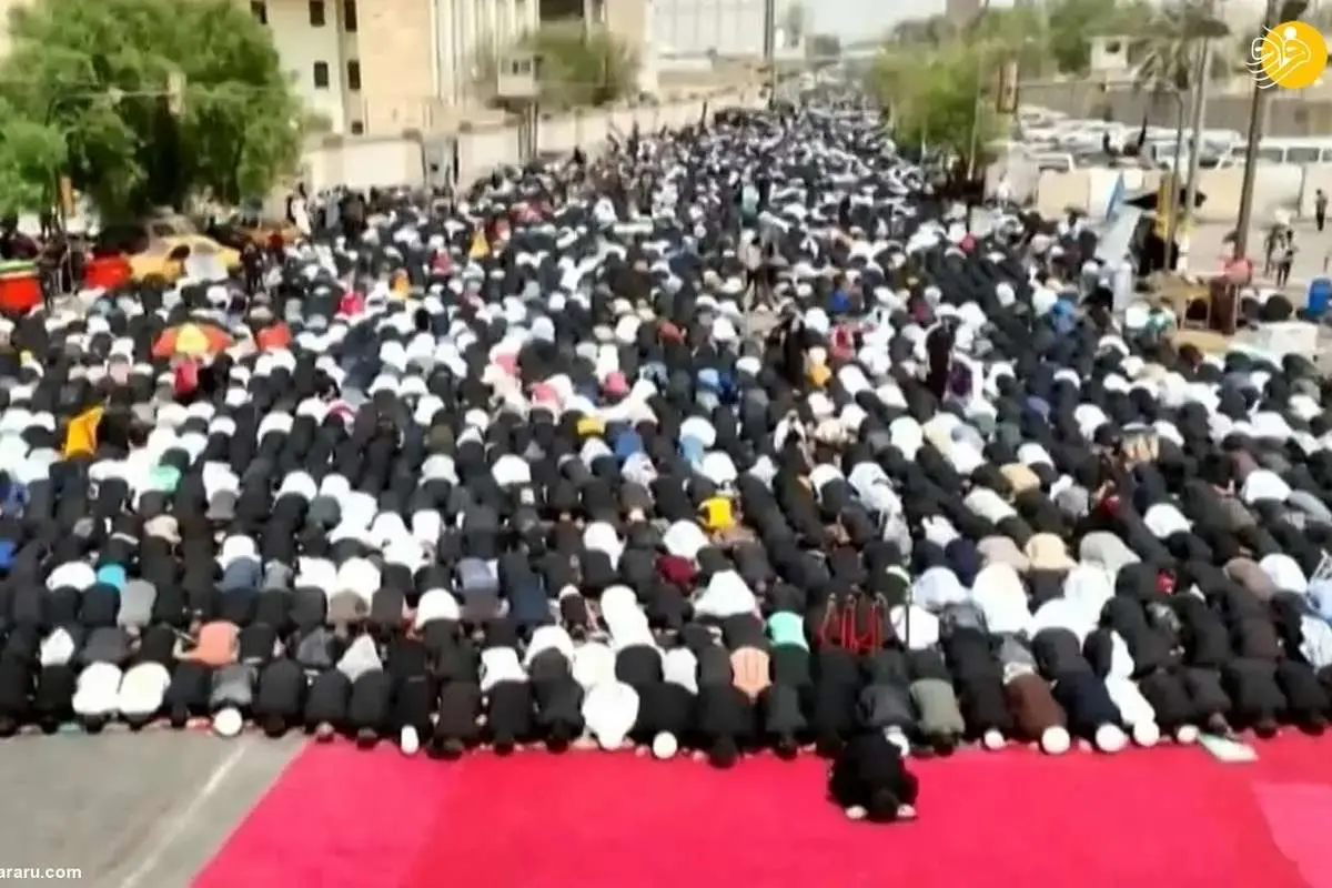 تصاویر هوایی از اقامه نماز جمعه توسط هواداران مقتدی صدر