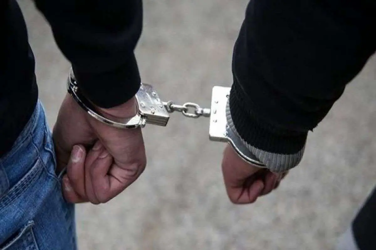 رمز آغاز سرقت؛ قفل شدن درها بود