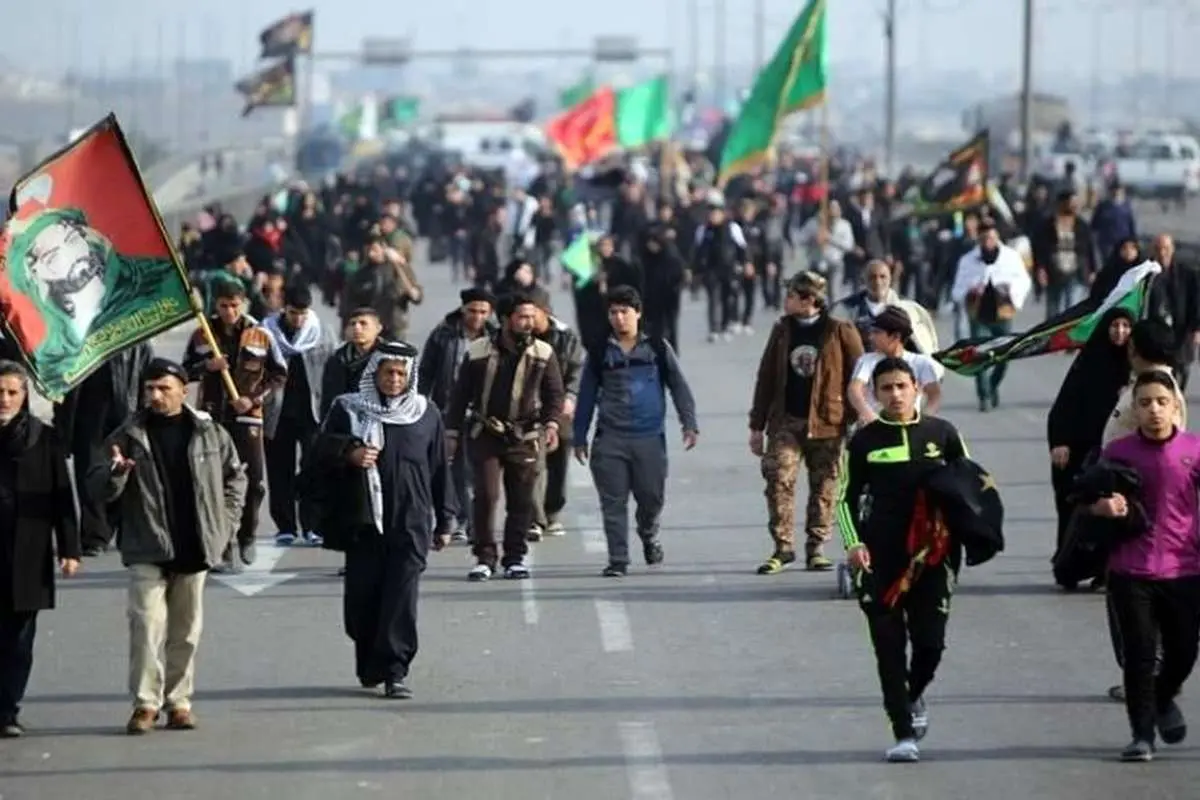 با این کفش و کولهپشتی به «پیادهروی اربعین» بروید