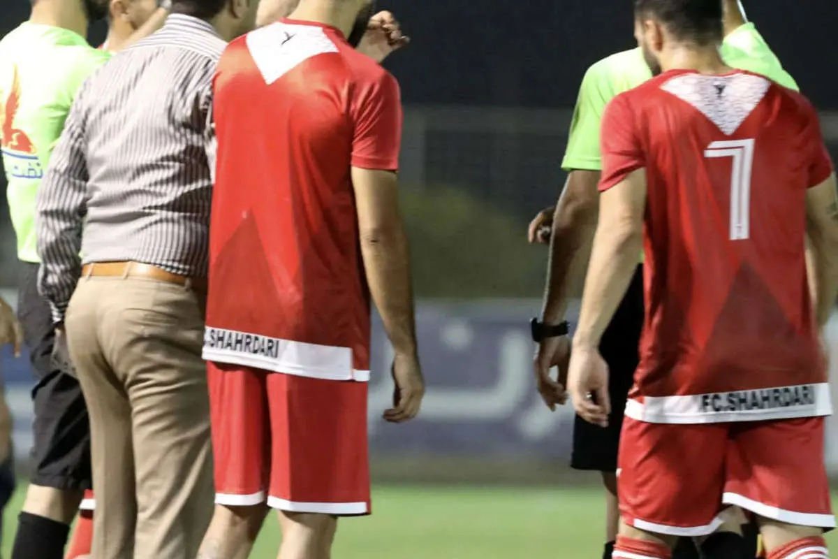 اتهام عجیب سرمربی سرخپوشان به استقلالیها
