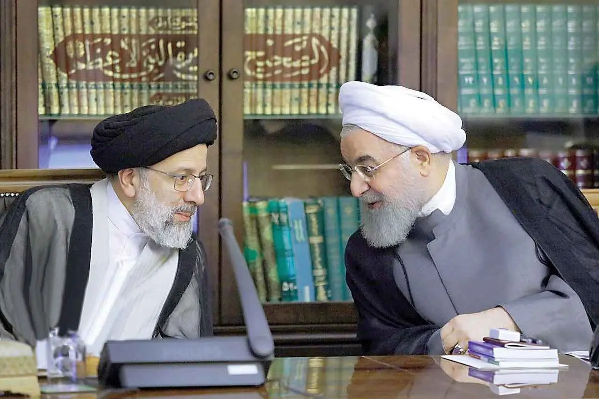 گفتگوی تلفنی روحانی با رئیسی به مناسبت هفته دولت