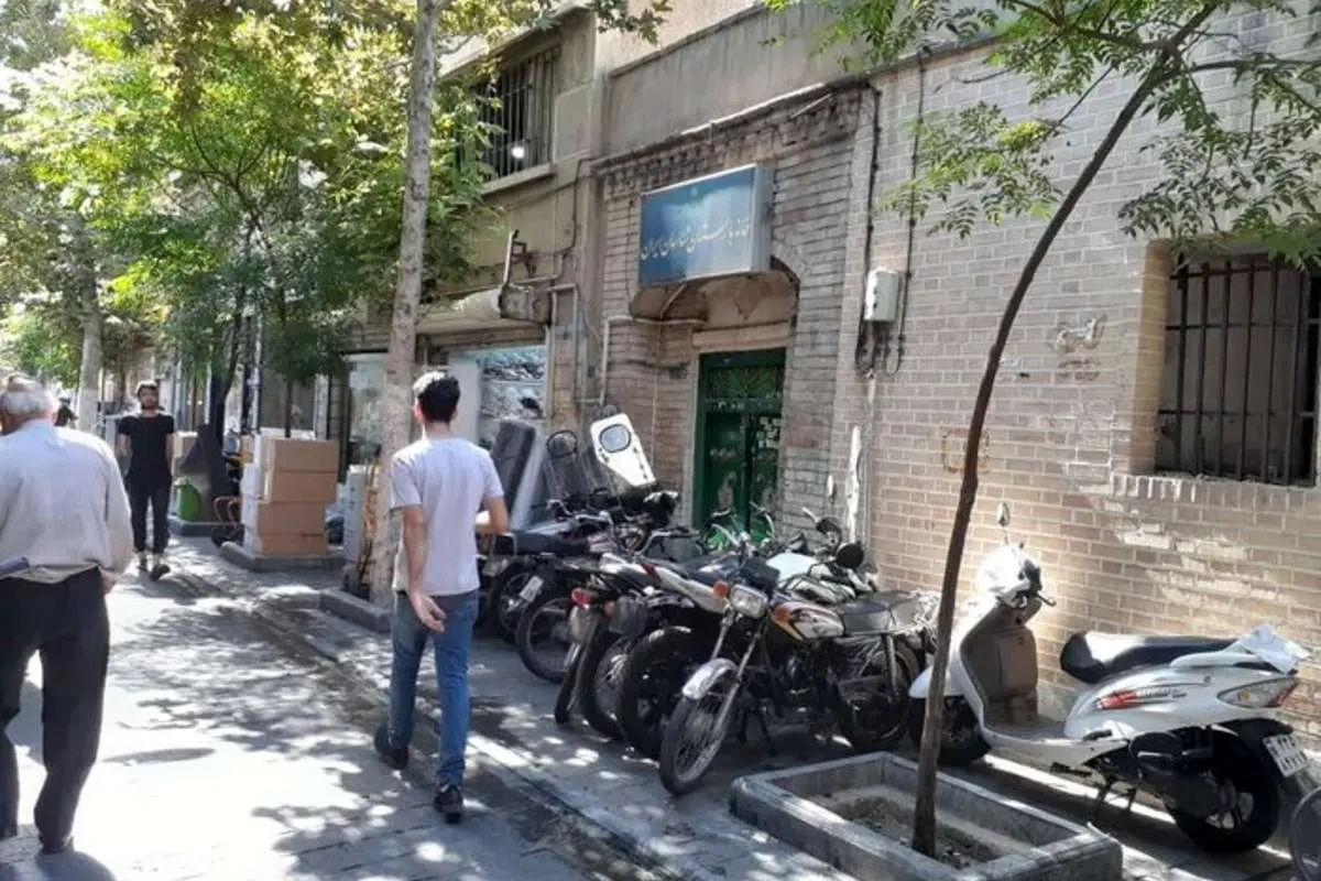 (ویدئو) خانه پدری جلال میوهفروشی نیست، اما مخروبه است