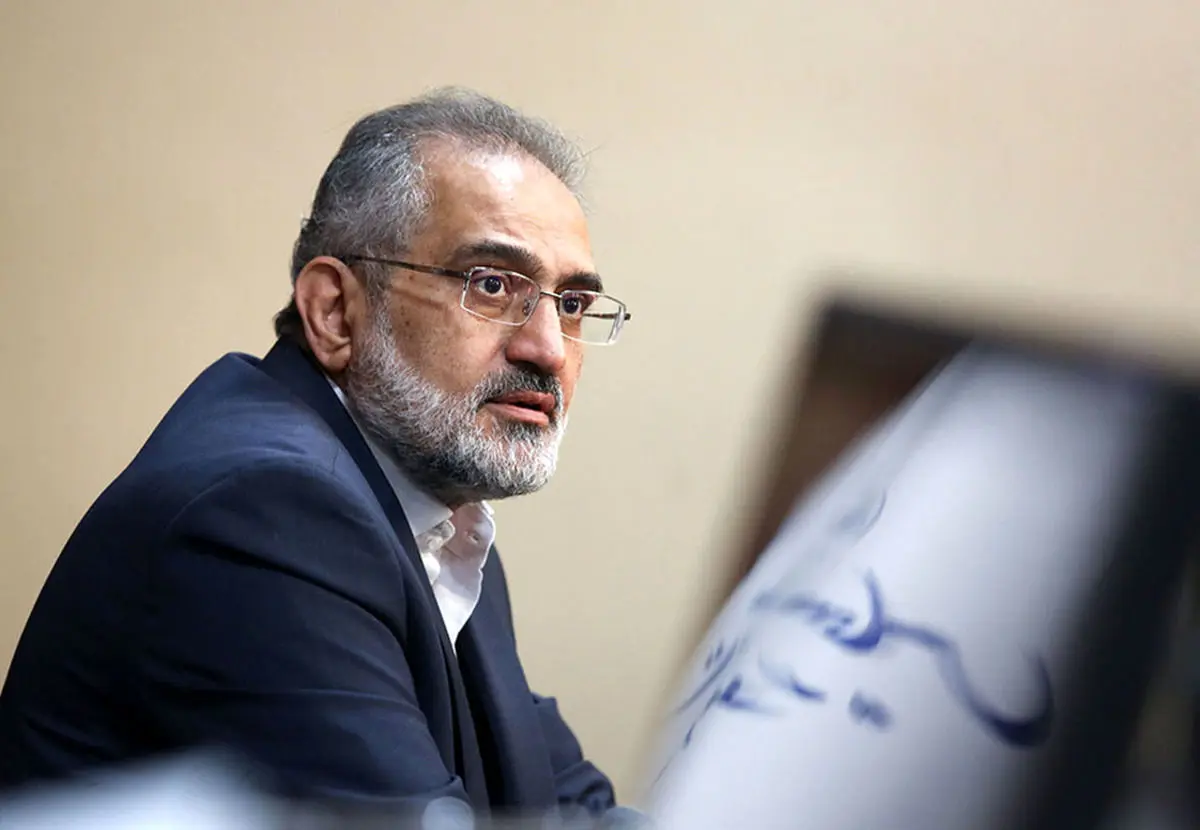 شایعات درباره رستم قاسمی
