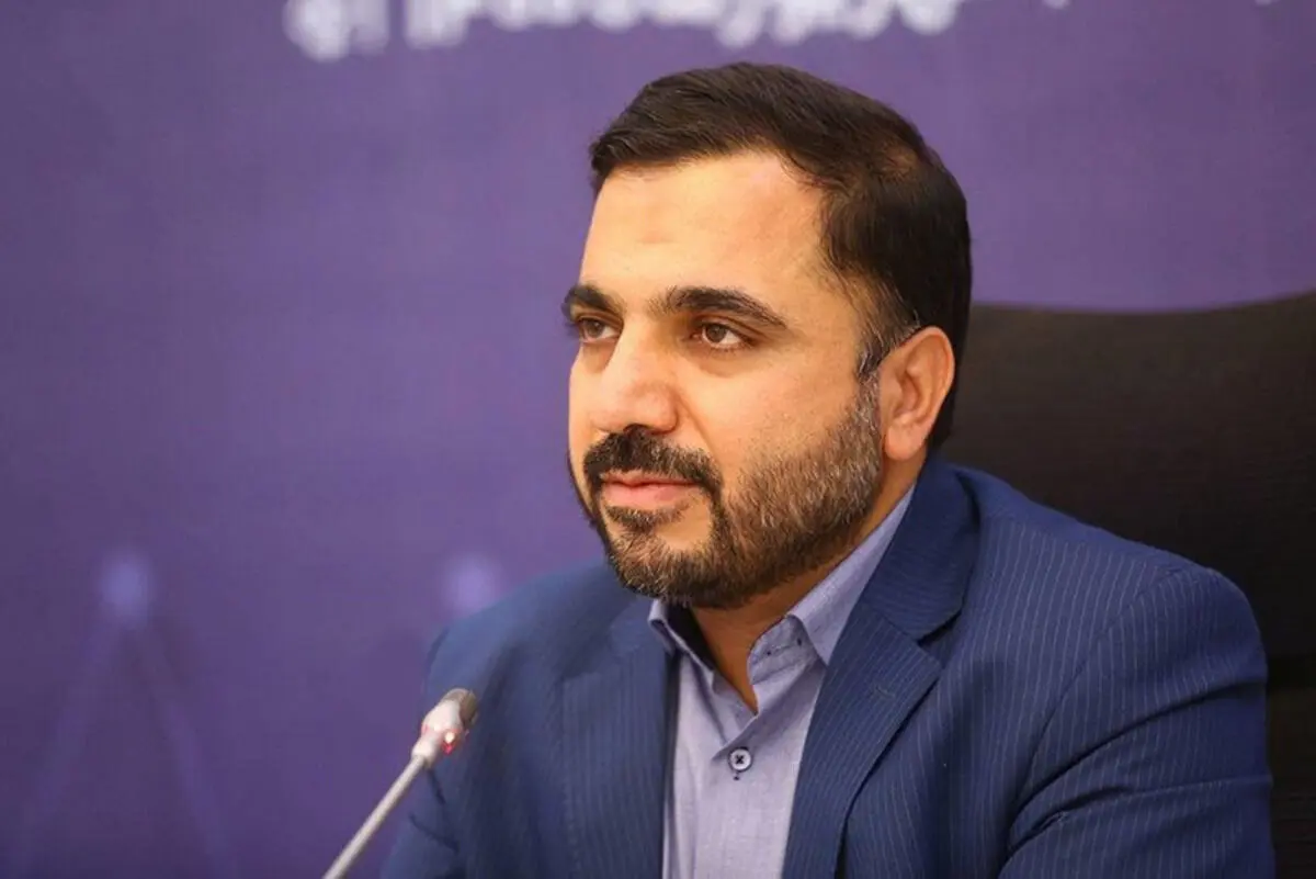 طعنه معاون سابق وزیر ارتباطات به اظهارات زارع پور