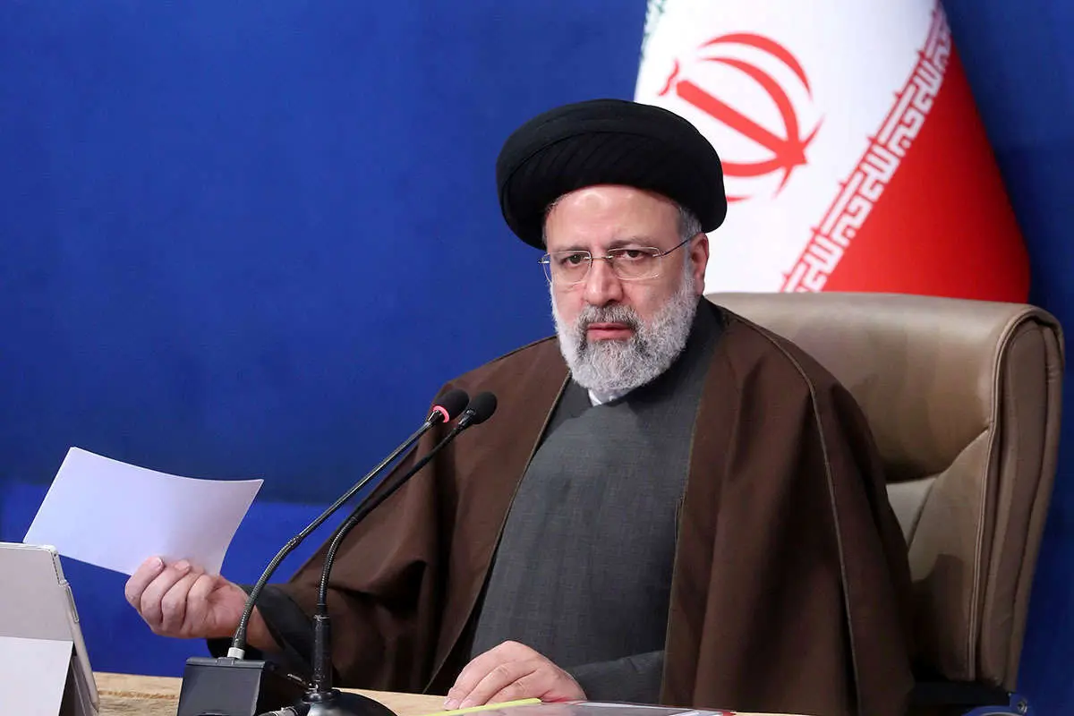 ماجرای پیام محرمانه مکرون به رئیسی چه بود؟