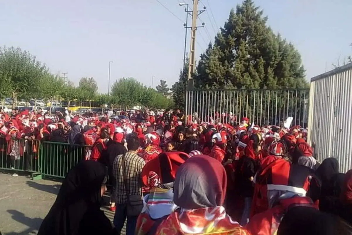 قیمت بلیت بازی پرسپولیس برای در بازار سیاه؛ ۵۰۰ هزار تومان