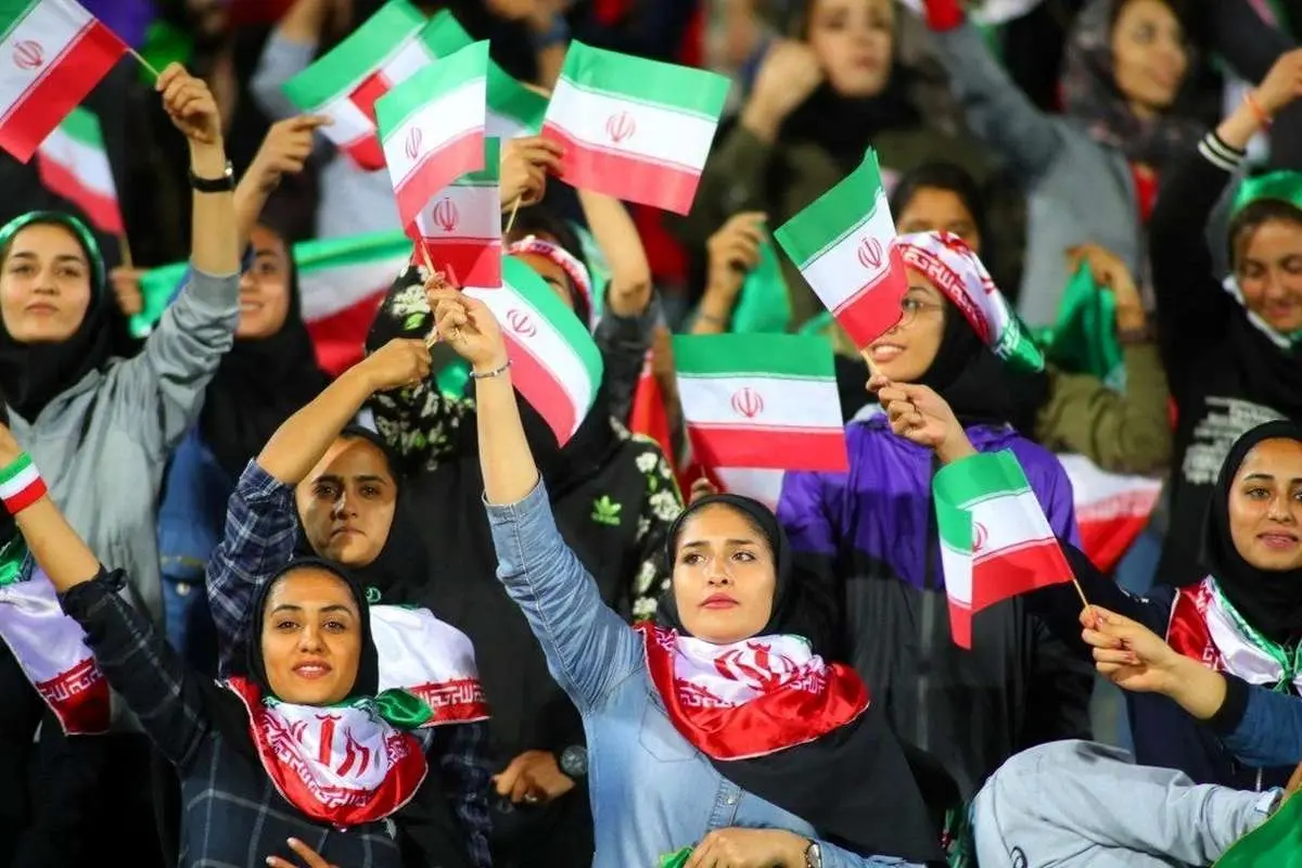 سازمان لیگ: فقط ورزشگاه آزادی شرایط حضور بانوان را دارد