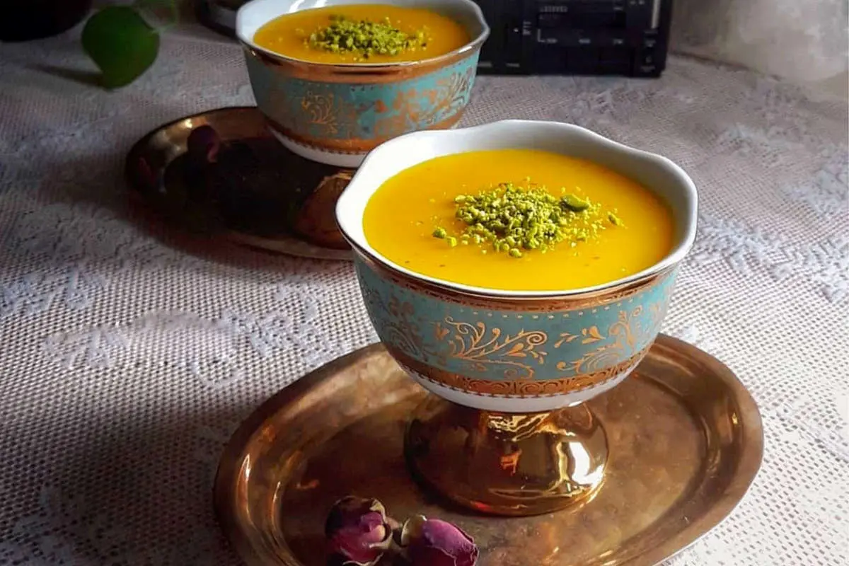طرز تهیه دسر سوهان، طعمی که فراموش نمی‌کنید!