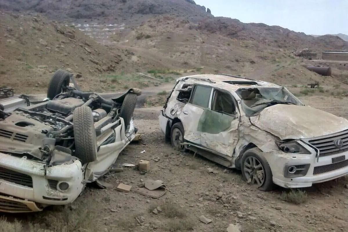 (ویدئو) چپ کردن عجیب خودروی شاسیبلند در اتوبان