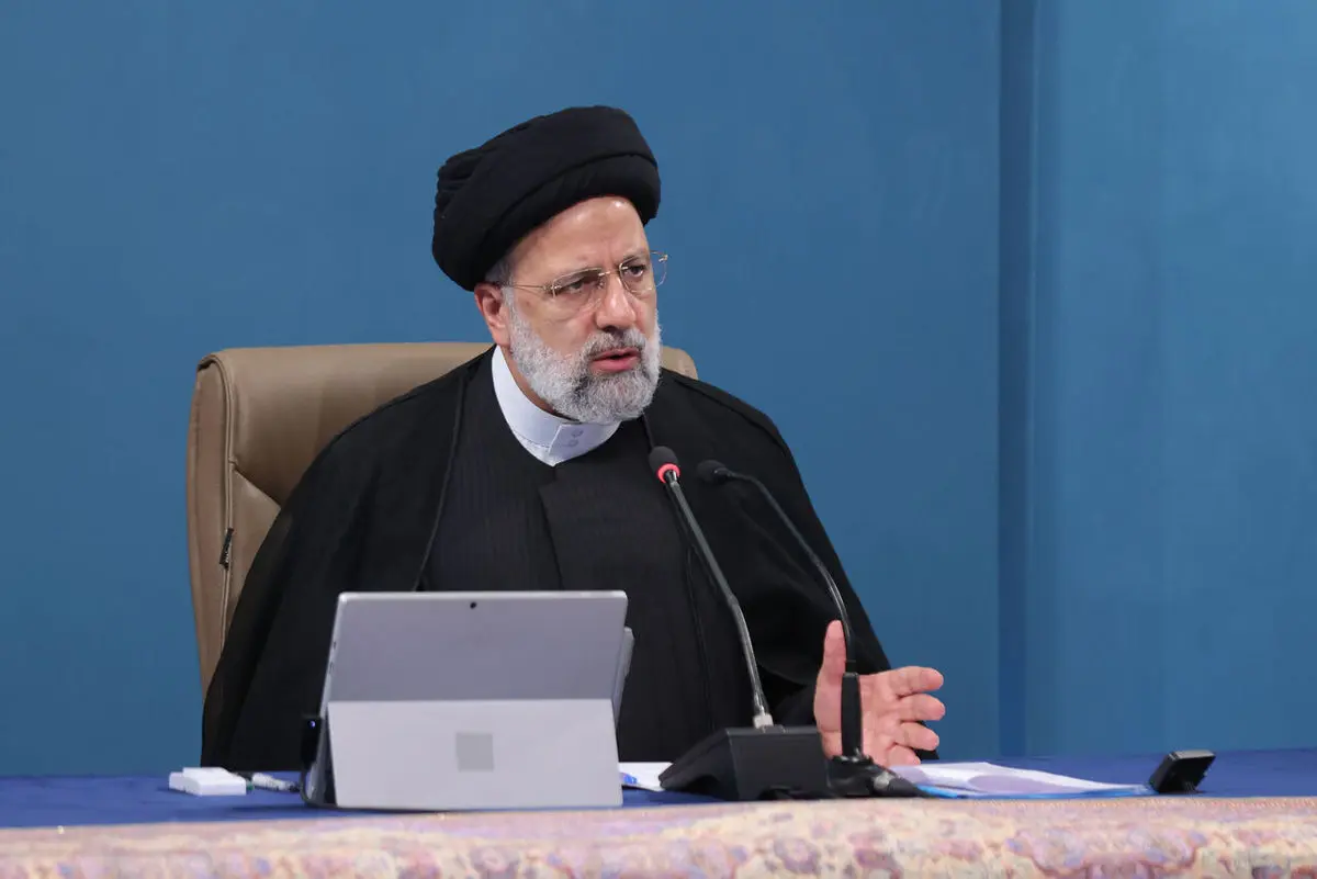 رئیسی: کسانی که تخلف آنها در فولاد محرز شده برکنار شوند