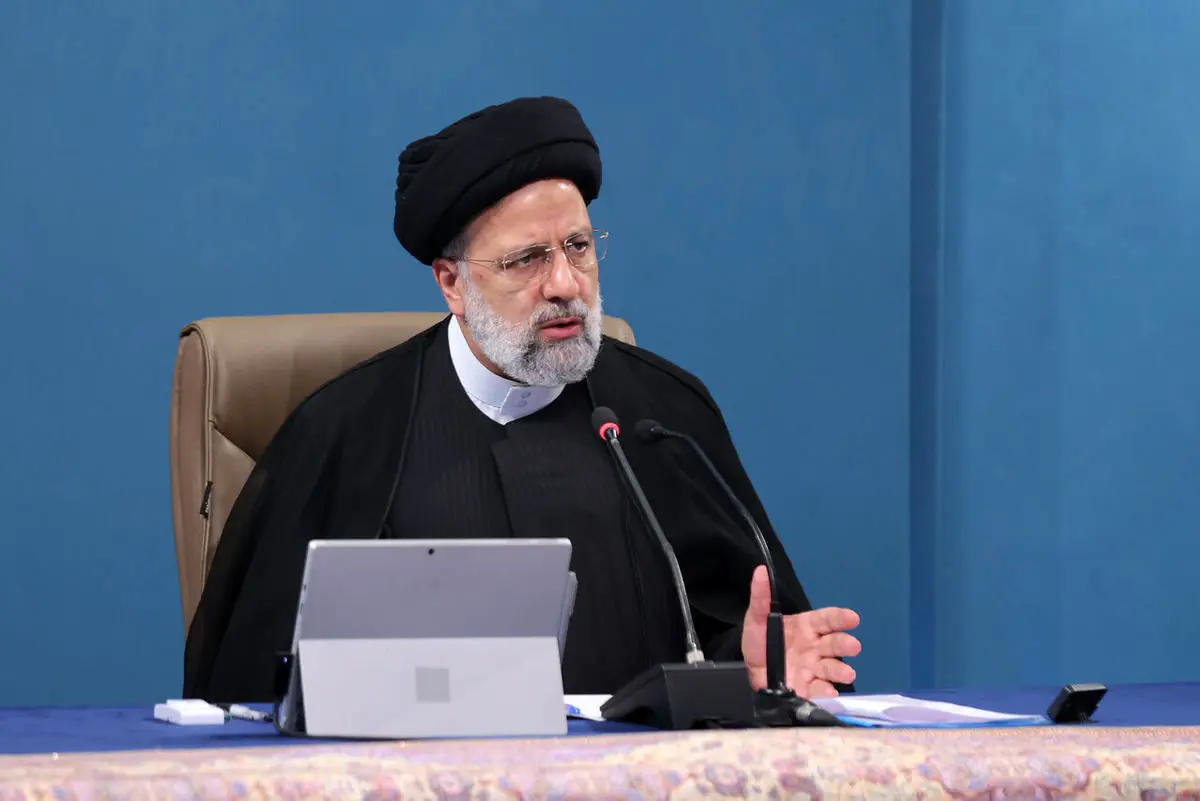 رئیسی: کسانی که تخلف آنها در فولاد محرز شده برکنار شوند