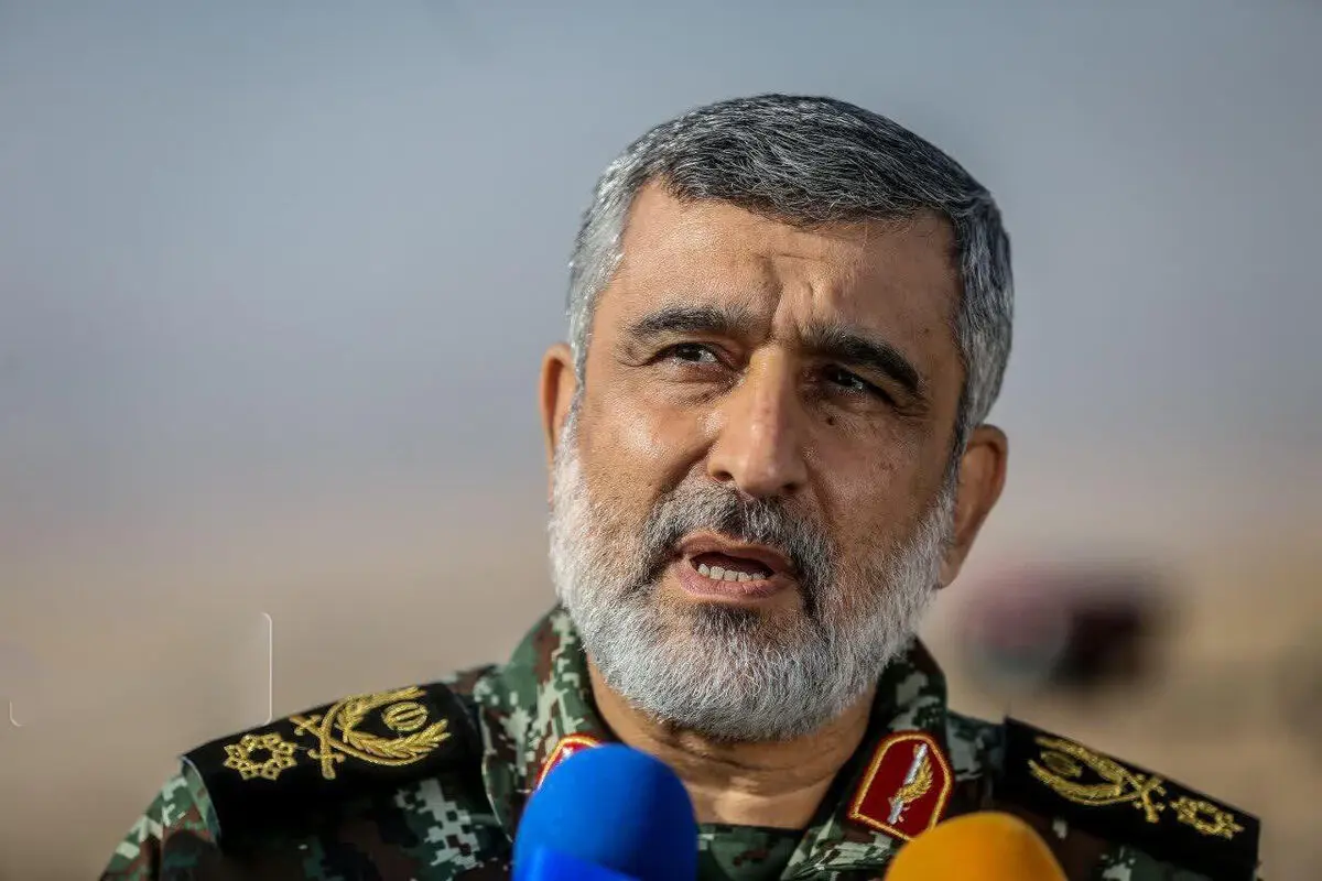 حاجی‌زاده: قبلا سیم خاردار وارد می‌کردیم، حالا پهپاد صادر می‌کنیم