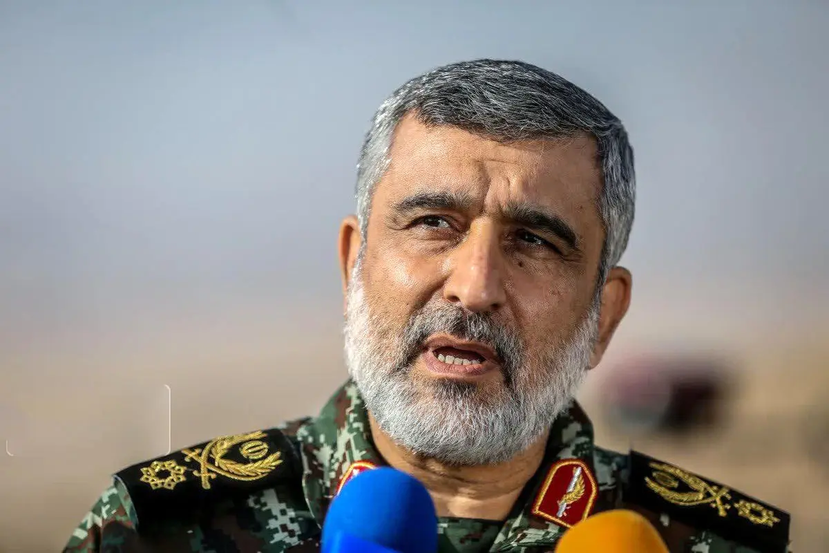 حاجی‌زاده: قبلا سیم خاردار وارد می‌کردیم، حالا پهپاد صادر می‌کنیم