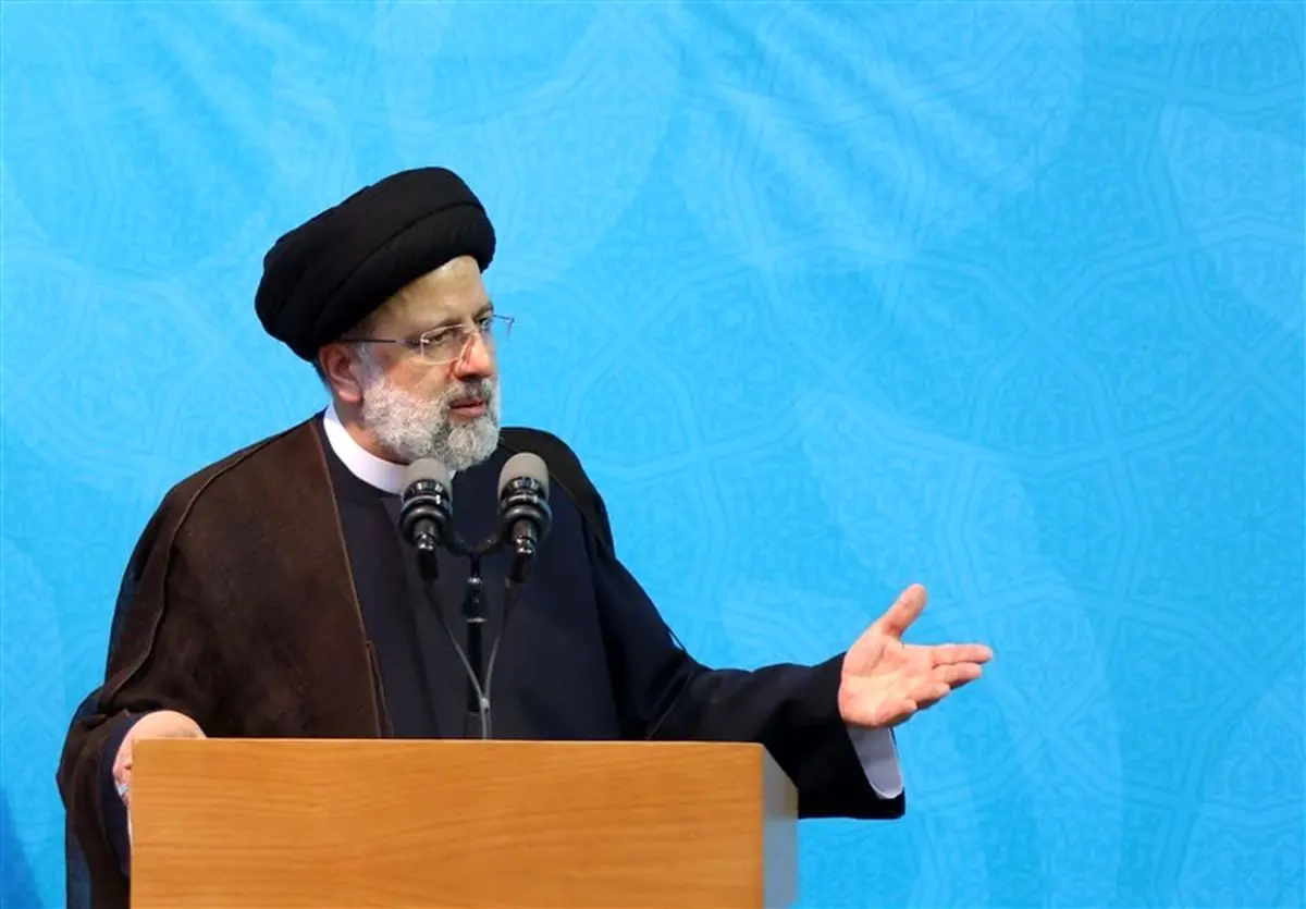 رئیسی: برخی خدمت می‌کنند برای اینکه نفع ببرند