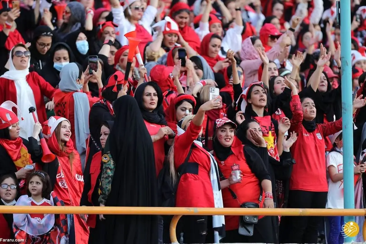 (ویدیو) گلایه‌های بانوان پرسپولیسی پس از حضور در آزادی