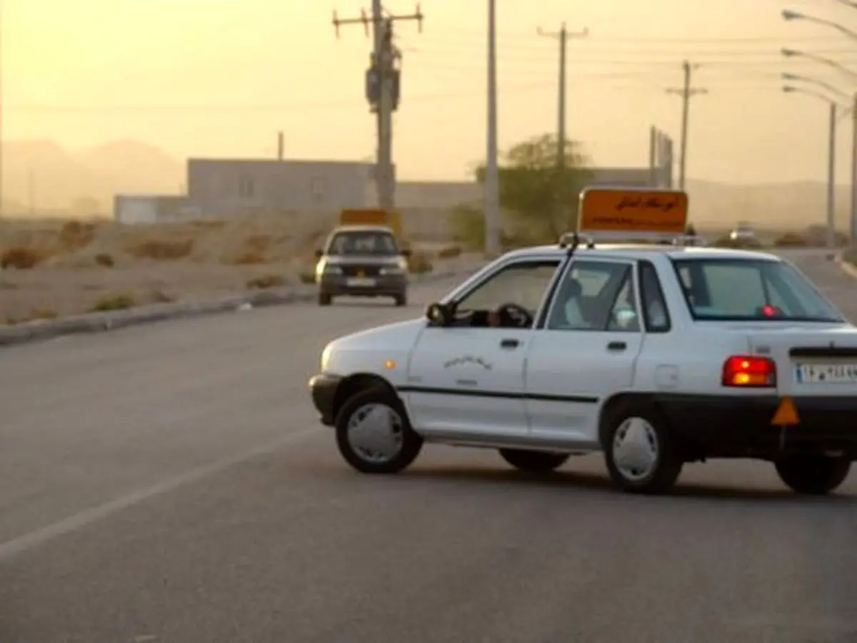 خطر بیکاری ۳۰ هزار مربی رانندگی