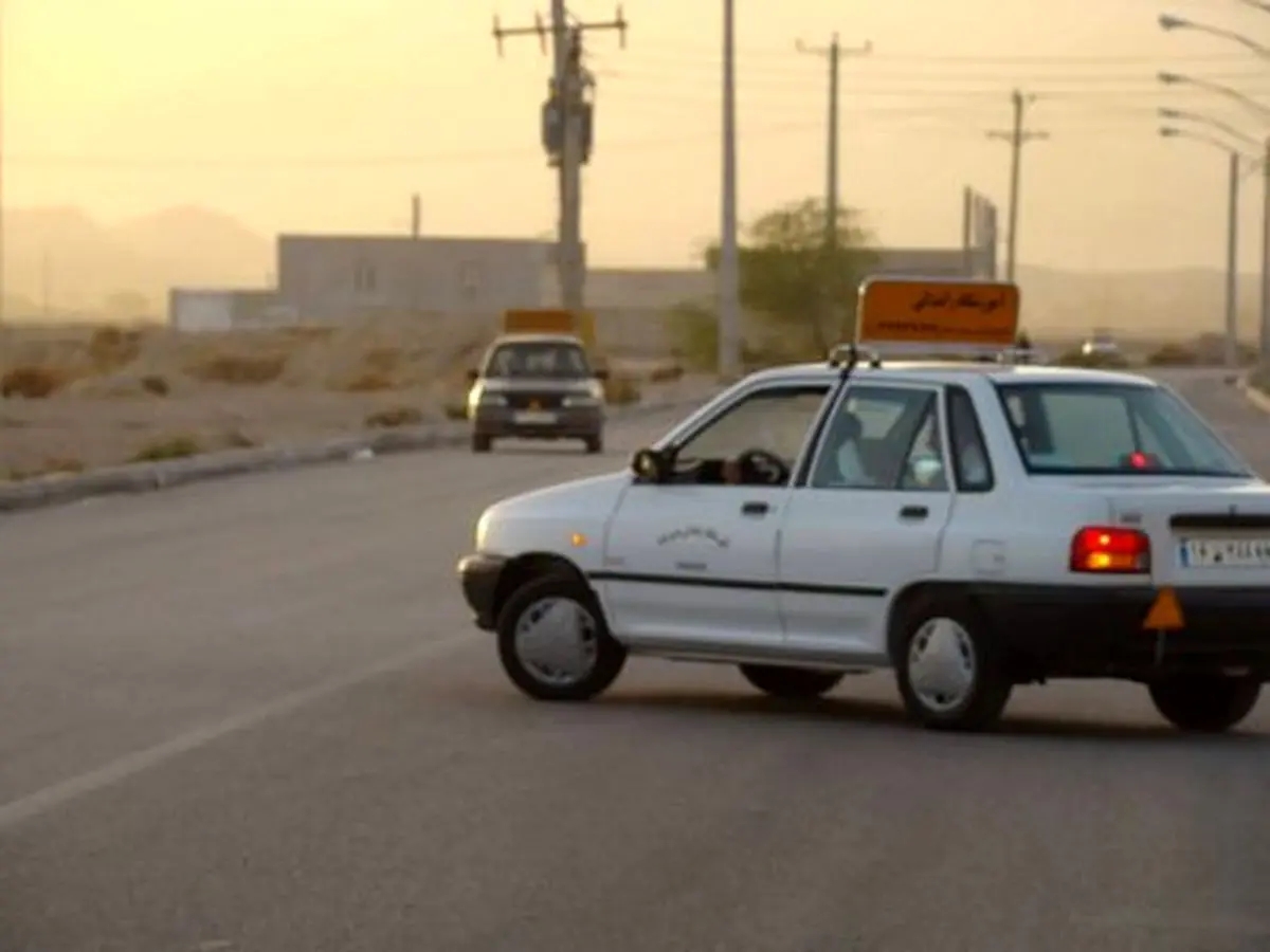 خطر بیکاری ۳۰ هزار مربی رانندگی