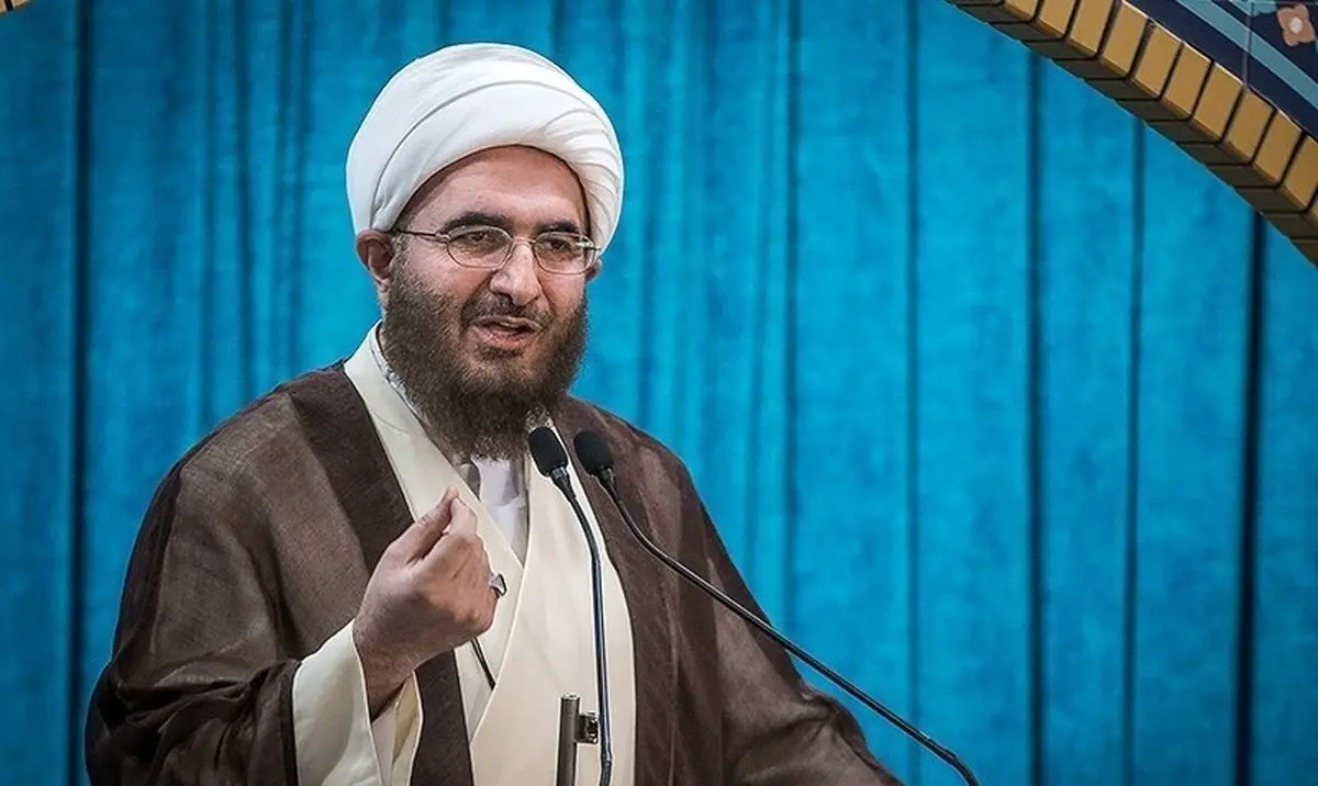 حاج‌علی اکبری: اروپا با طناب پوسیده آمریکا به چاه مذلت نرود