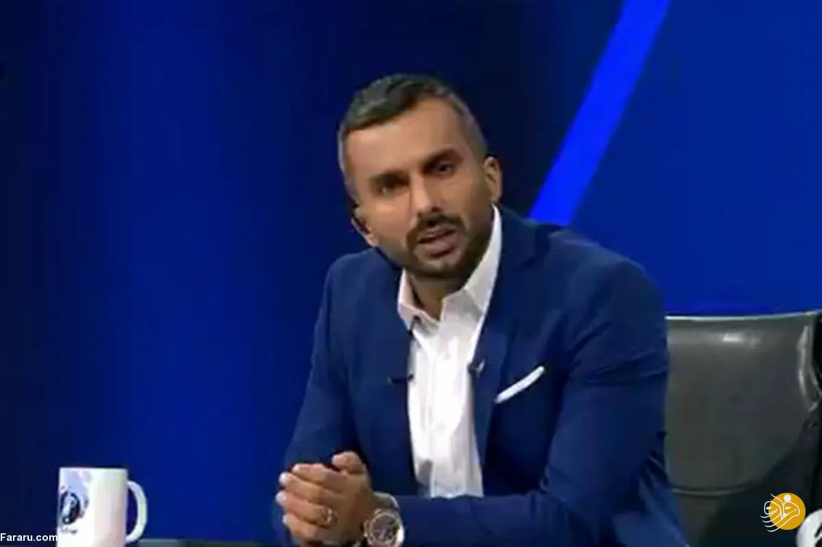 (عکس) واکنش عجیب میثاقی به ماجرای چشمک زدن در برنامه؛ چشمک بک!