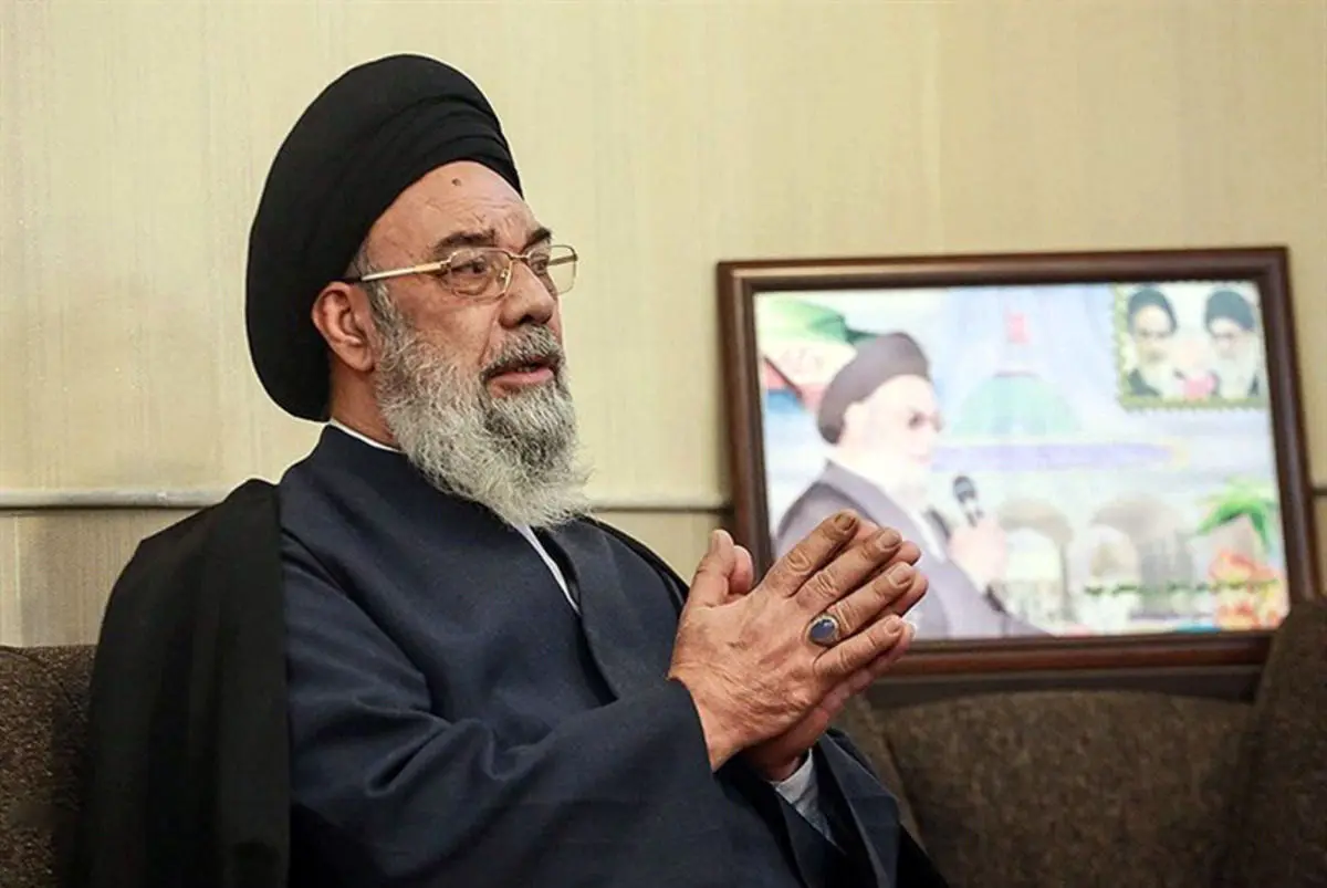 امام جمعه اصفهان: هرگز نگفتیم «نظام» بدون عیب است