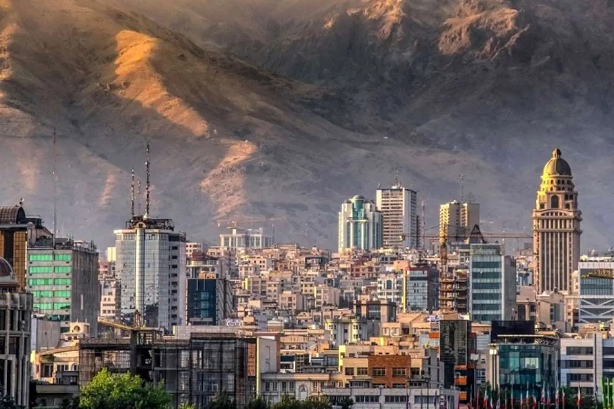 ضرب‌ شست آزادی به فرشته و زعفرانیه!