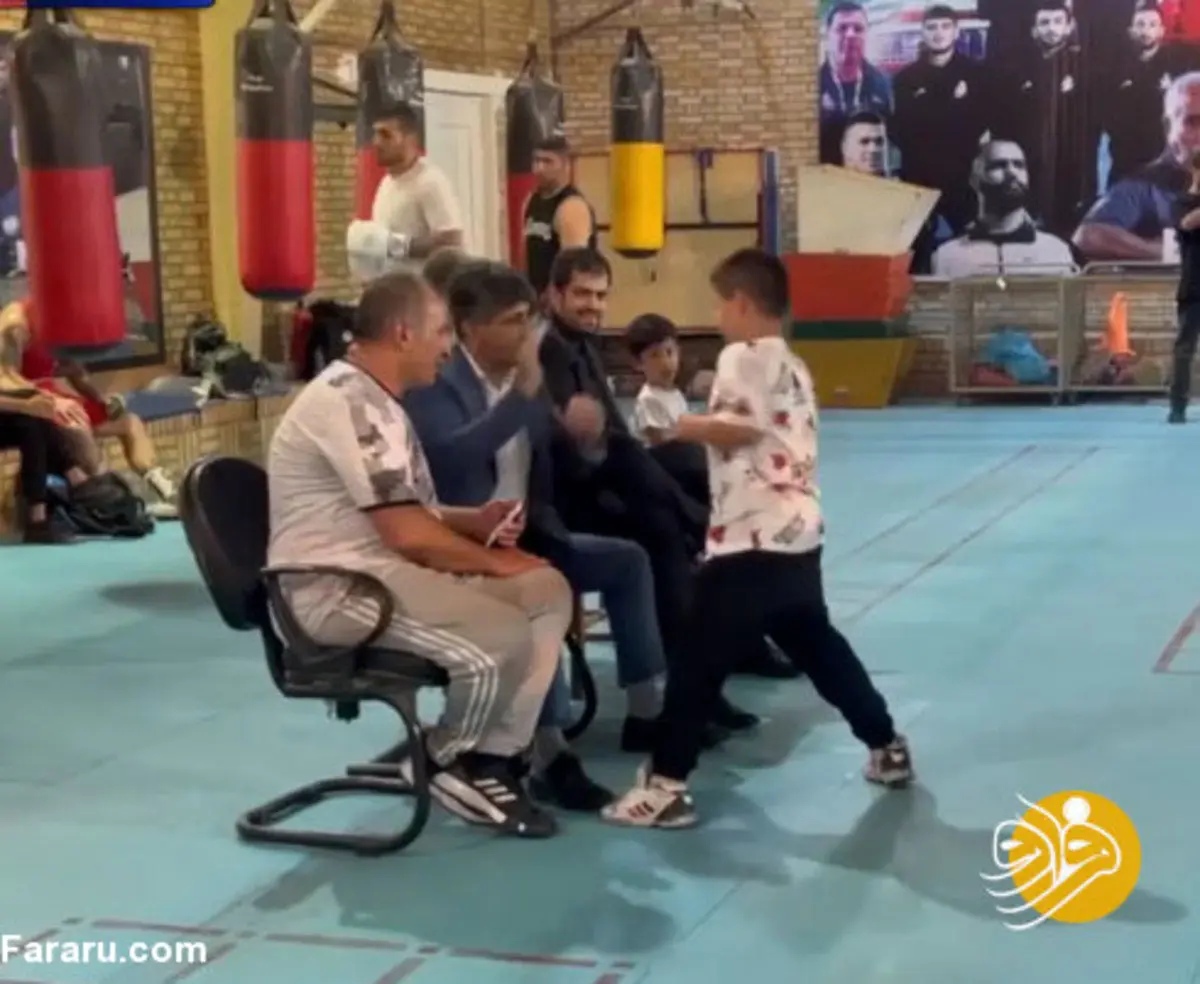 (ویدئو) تمرین جالب یک پسربچه با رئیس فدراسیون بوکس