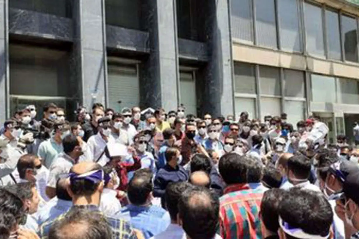 بازداشت کارکنان معترض وزارت نفت