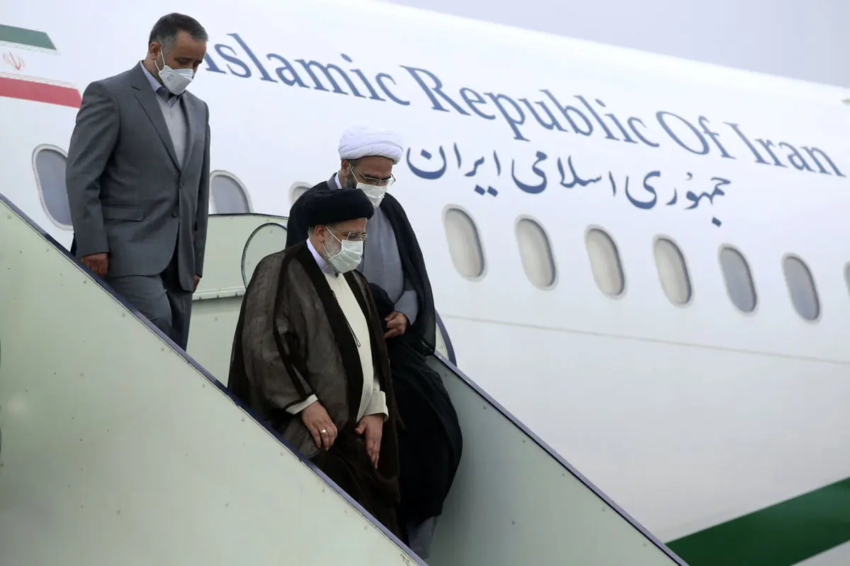 روزنامه جوان: آقای رئیسی؛ نرو نیویورک، برو سمرقند!