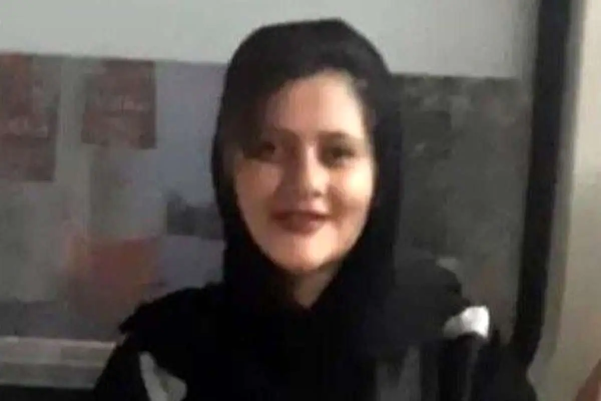 چرا «مهسا امینی» به اغماء رفت؟