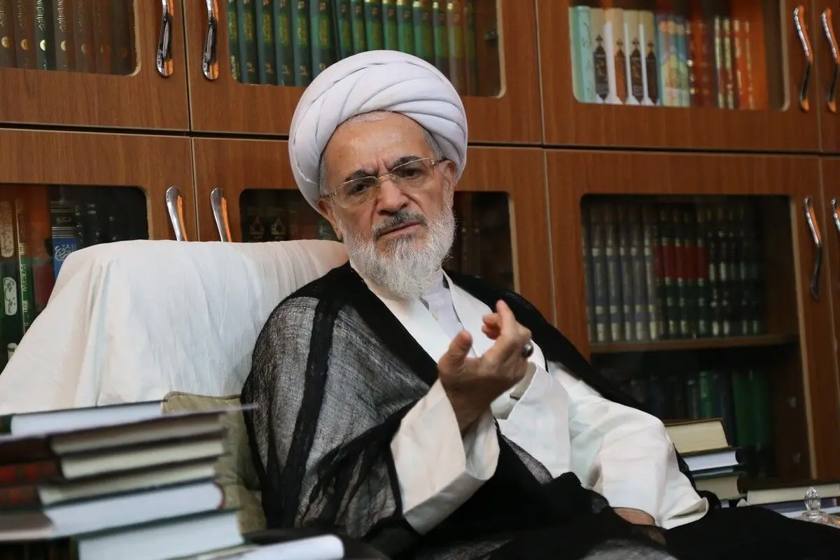 پیام آیت الله بیات زنجانی در پی درگذشت مهسا امینی